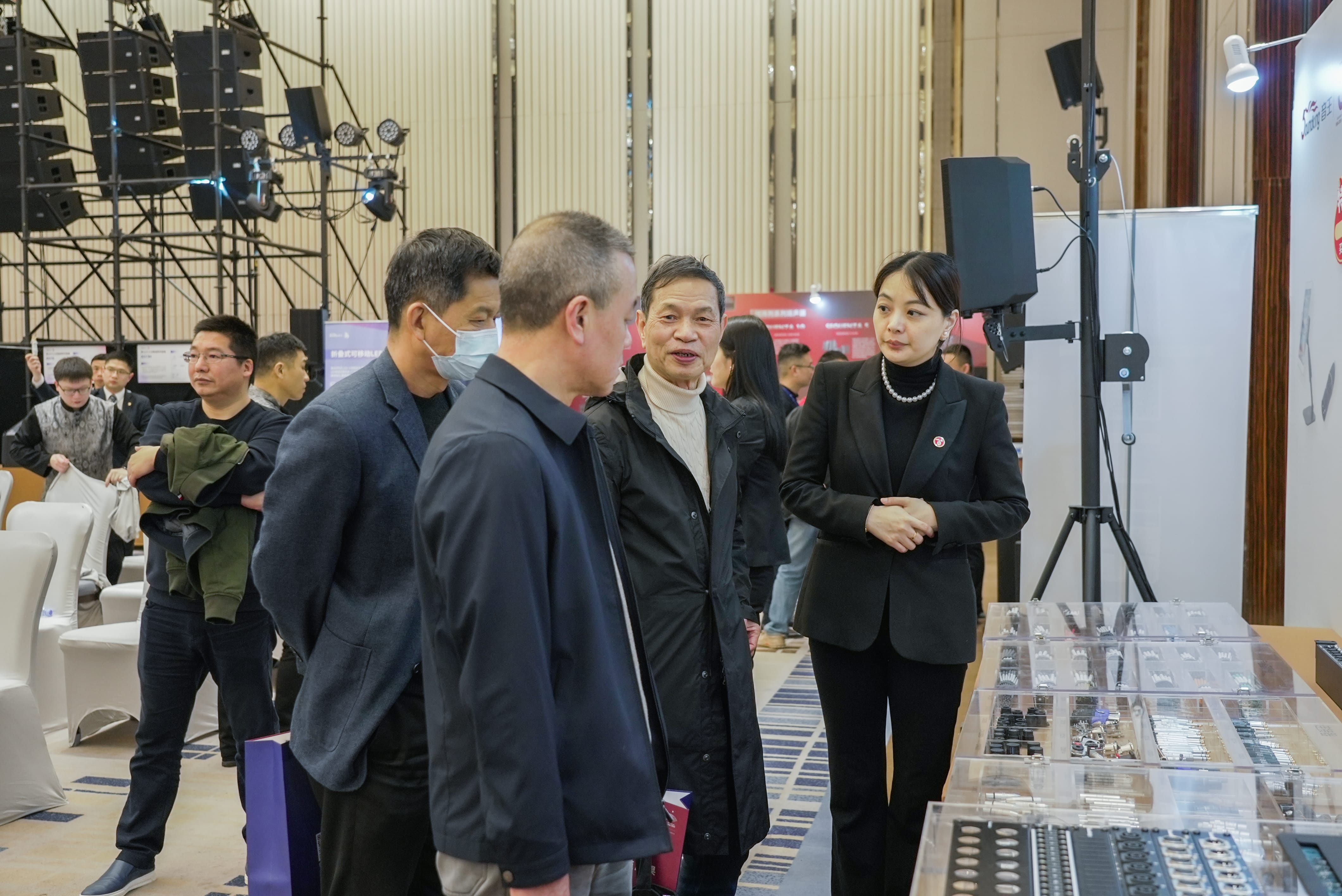 巡展第三站 | 直擊2024音王音視頻科技成果全國展銷會(廈門站)，現場精彩持續放送