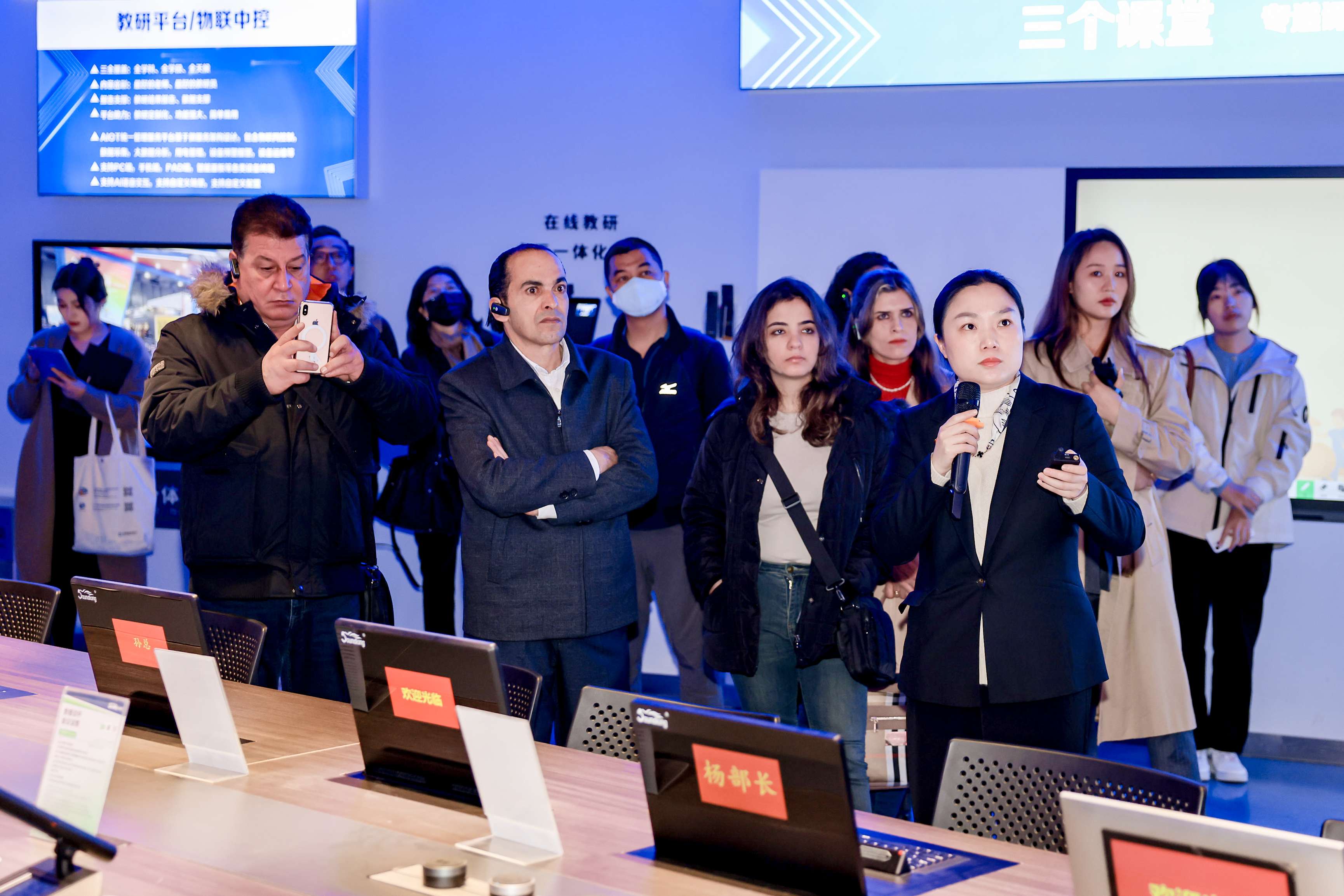 外媒記者紛紛點贊!“機遇中國·濱海寧波”全球傳播行動采訪團正式到訪音王 外媒記者紛紛點贊!“機遇中國·濱海寧波”全球傳播行動采訪團正式到訪音王