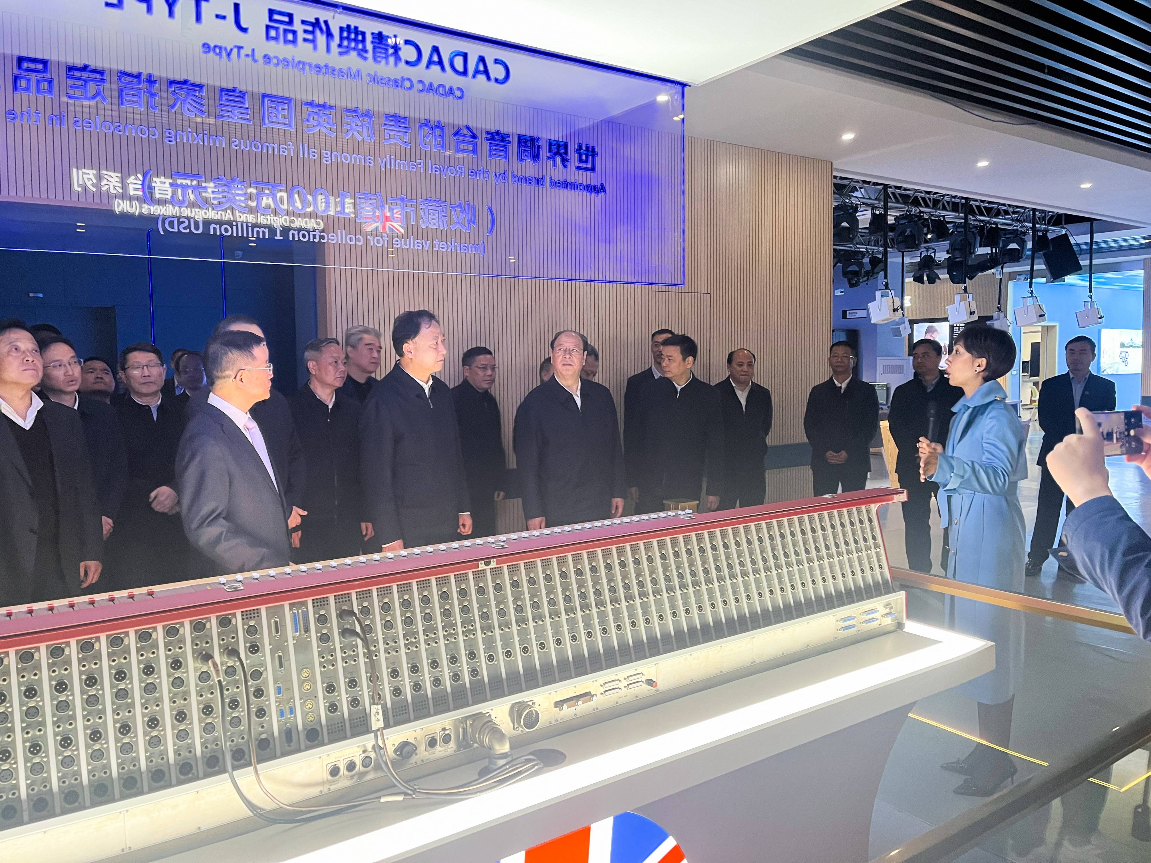 熱點新聞 | 寧波、蚌埠兩市黨政領導一行赴音王集團考察調研 熱點新聞 | 寧波、蚌埠兩市黨政領導一行赴音王集團考察調研