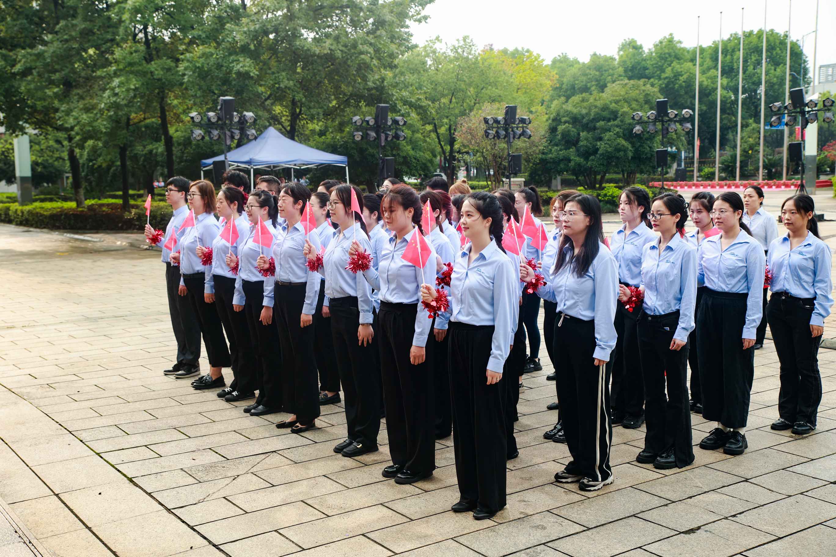 音王集團(tuán)共慶華誕:七十五載輝煌交響,家國(guó)情懷共鑄時(shí)代華章 音王集團(tuán)共慶華誕:七十五載輝煌交響,家國(guó)情懷共鑄時(shí)代華章