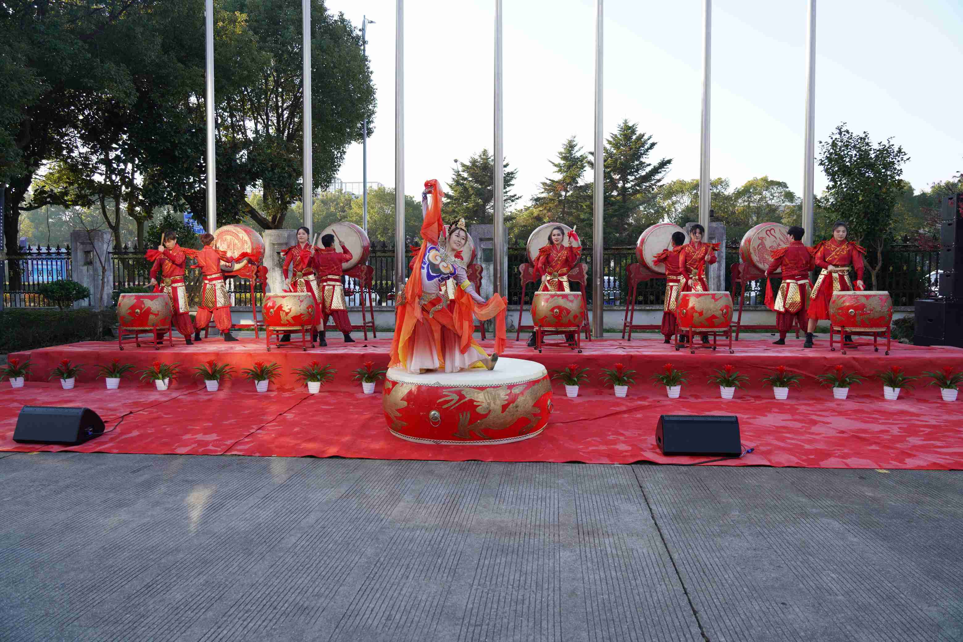 慶元旦 迎新年 | 奏響愛國強音,開啟2025新紀元 慶元旦 迎新年 | 奏響愛國強音,開啟2025新紀元