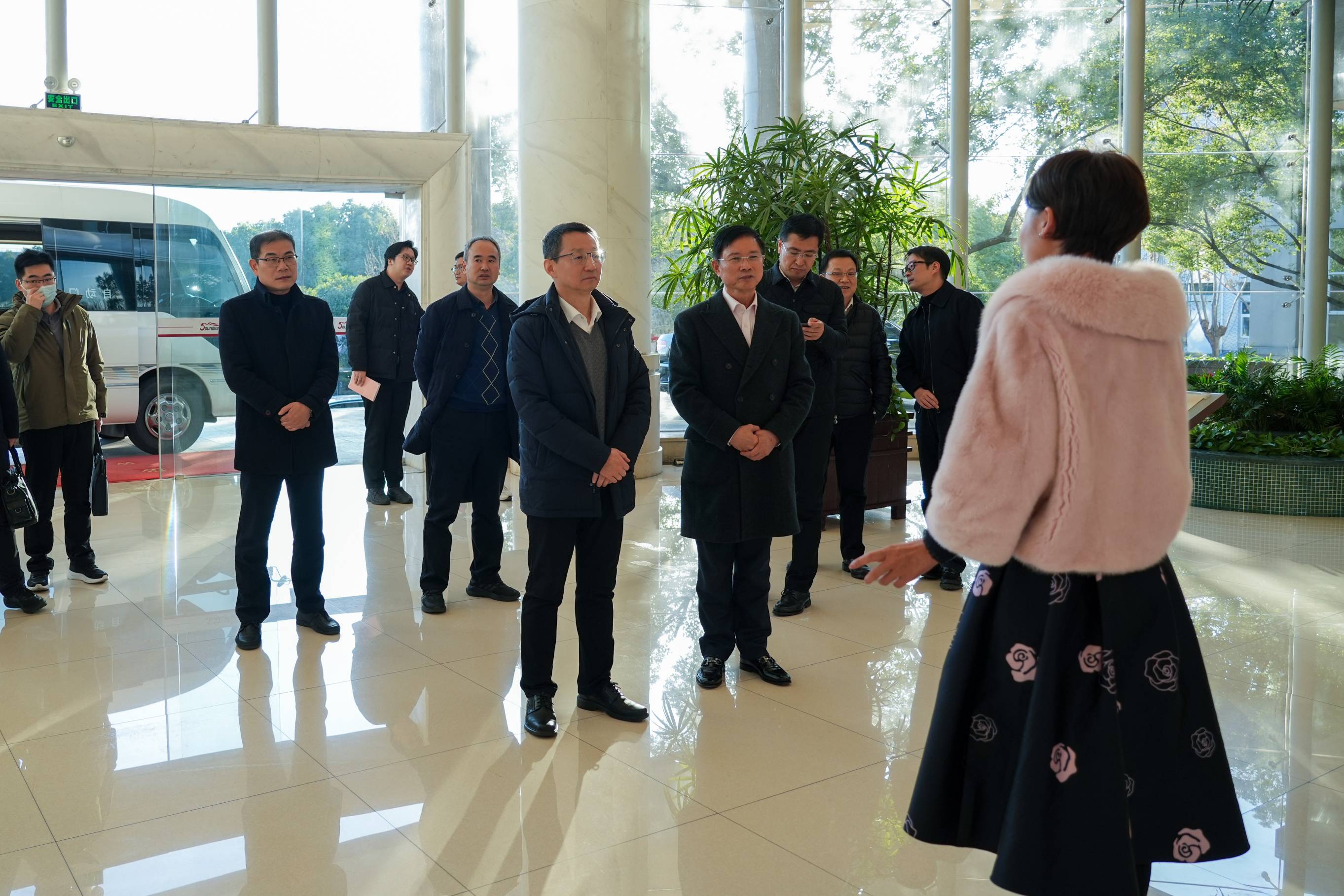 寧波市黨政領導一行赴音王集團考察調研,共鑄科技文化融合發展 寧波市黨政領導一行赴音王集團考察調研,共鑄科技文化融合發展