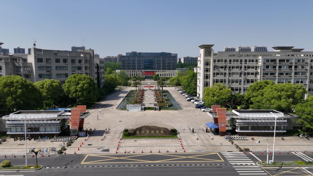 教室擴聲進入智能紀元 | 音王AI自適應拾音擴聲系統落戶浙傳·效能倍增！