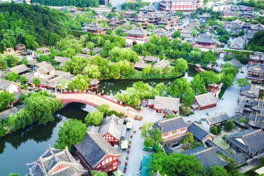 橫店影視城-清明上河圖景區(qū)